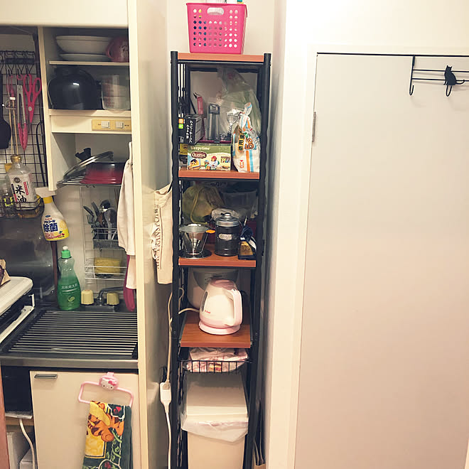 ベルメゾンの棚 ベルメゾンで購入 ダスト上ラック ベルメゾン セリア などのインテリア実例 08 23 23 19 53 Roomclip ルームクリップ