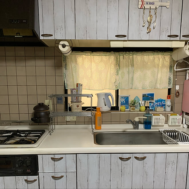 海を感じるインテリア ダメージ加工 シンク扉diy 壁紙diy キッチンのインテリア実例 08 17 19 48 21 Roomclip ルームクリップ