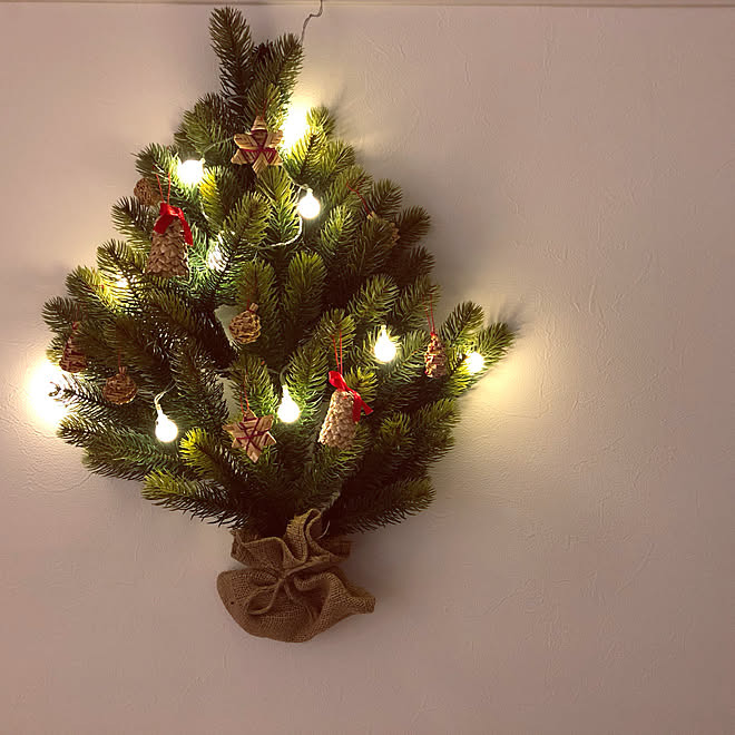 壁掛けツリー グローバルトレード社 ダイソー ストローオーナメント クリスマスツリー などのインテリア実例 11 13 18 52 29 Roomclip ルームクリップ 壁掛けツリー グローバルトレード社 ダイソー ストローオーナメント クリスマスツリー などのインテリア実例 11 13 18 52 29 Roomclip ルームクリップ