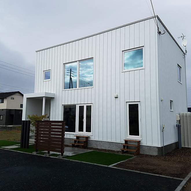 部屋全体 白い壁 白い家 ガルバリウム 白ガルバリウム などのインテリア実例 17 09 18 21 42 00 Roomclip ルームクリップ 部屋全体 白い壁 白い家 ガルバリウム 白ガルバリウム などのインテリア実例 17 09 18 21 42 00 Roomclip ルームクリップ