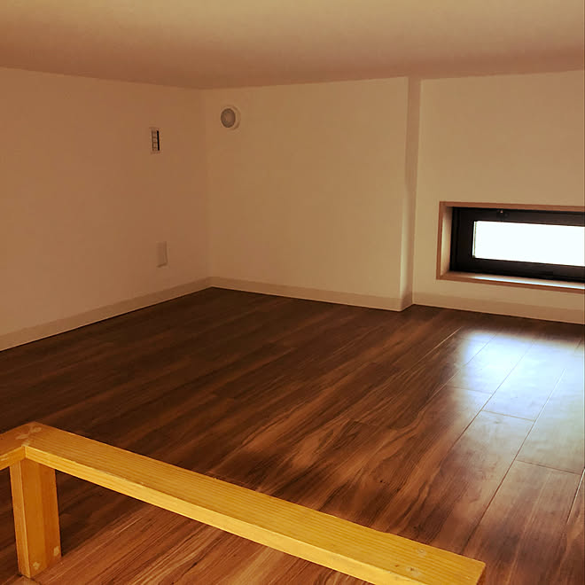 壁 天井 ロフトのある部屋 6畳1k 一人暮らしのインテリア実例 18 12 02 15 12 12 Roomclip ルームクリップ