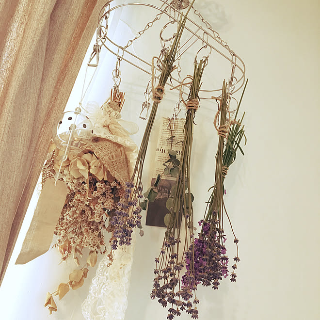 壁 天井 ドライフラワー 3コインズ ラベンダー ナチュラル などのインテリア実例 18 05 30 07 57 21 Roomclip ルームクリップ