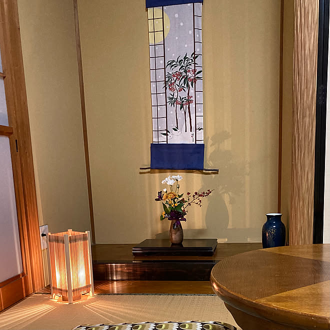 和室 花のある暮らし 庭の花を生ける 庭の花 庭の剪定した枝 などのインテリア実例 22 01 09 17 06 11 Roomclip ルームクリップ