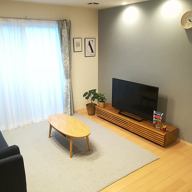 リビング 掃除 すっきり暮らしたい ポスターのある部屋 清潔感重視 などのインテリア実例 19 04 27 13 53 48 Roomclip ルームクリップ