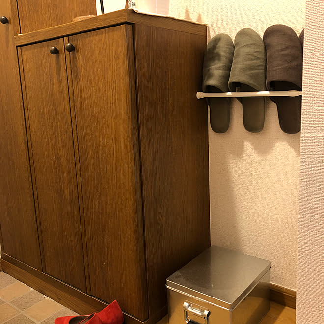 玄関 入り口 スリッパ収納 100均 無印良品のインテリア実例 18 09 12 19 54 39 Roomclip ルームクリップ