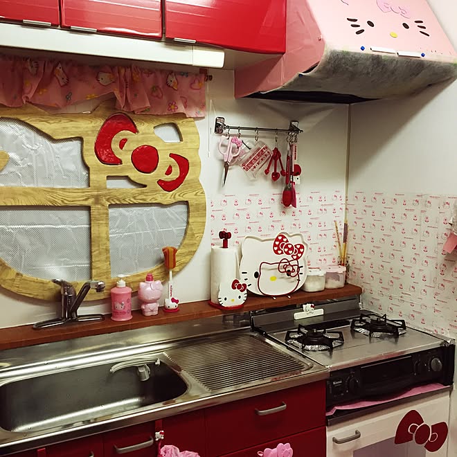 キッチン リメイクシート キティ部屋 ハローキティ キティ部 などのインテリア実例 15 04 02 23 17 54 Roomclip ルームクリップ