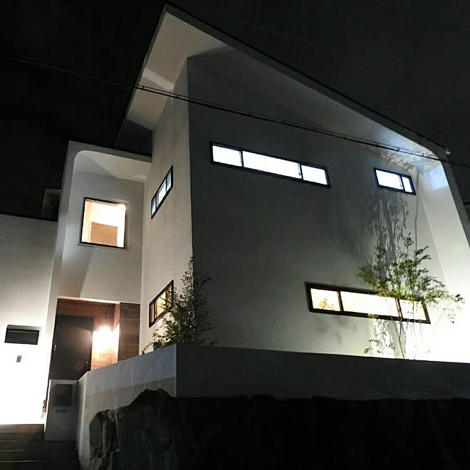 部屋全体 ライトアップ 白い家 植栽 方流れのインテリア実例 16 09 21 19 47 49 Roomclip ルームクリップ 部屋全体 ライトアップ 白い家 植栽 方流れのインテリア実例 16 09 21 19 47 49 Roomclip ルームクリップ