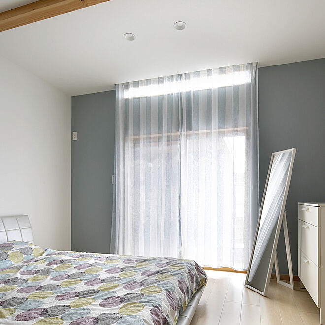 寝室 ベッド周り ブルーグレー 壁紙 Ikea などのインテリア実例 19 04 01 00 24 46 Roomclip ルームクリップ