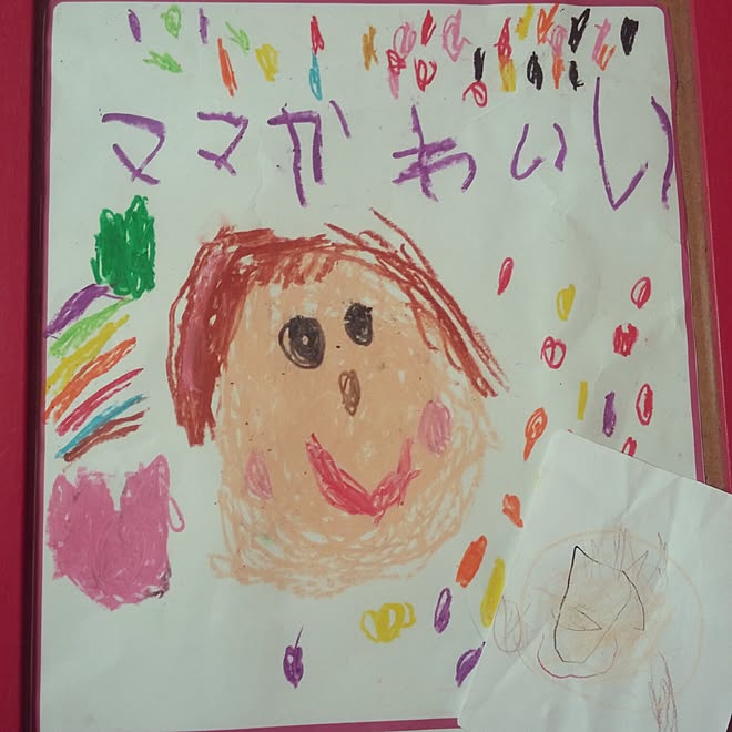 部屋全体 こどもと暮らす こどもの絵 母の日のインテリア実例 16 05 24 15 26 45 Roomclip ルームクリップ