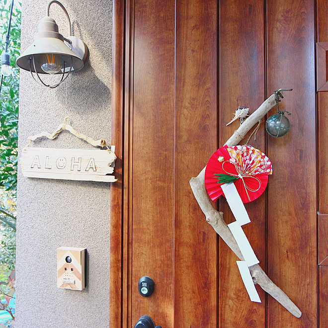 玄関 入り口 お正月 流木インテリア Instagram Kens Diy男子 などのインテリア実例 18 12 29 15 13 45 Roomclip ルームクリップ