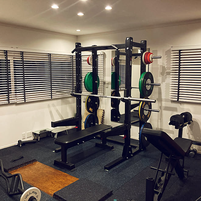 可変式ダンベル Villain アメリカンバーベル 武器屋 ハーフラック などのインテリア実例 09 17 18 56 07 Roomclip ルームクリップ