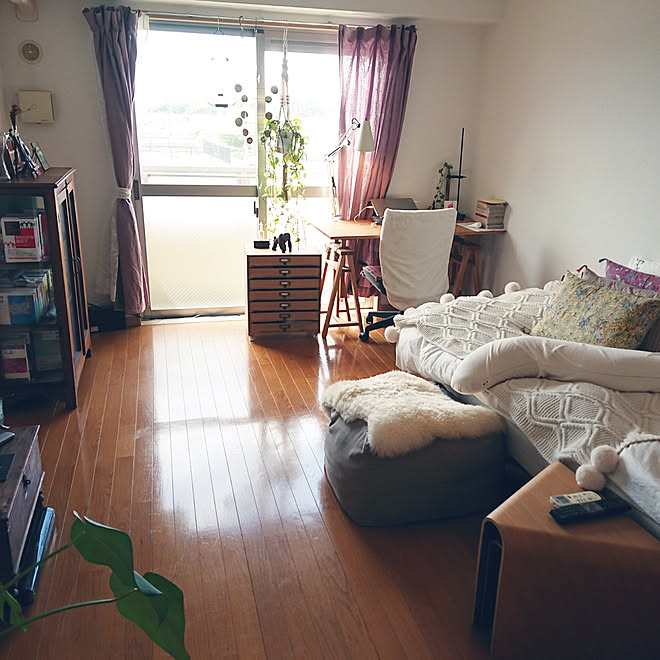 部屋全体 一人暮らし 1k クッション 緑のある生活のインテリア実例 19 09 09 10 22 25 Roomclip ルームクリップ