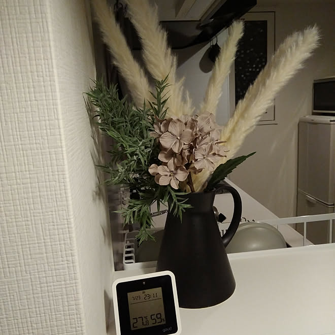 キッチン 一人暮らし 賃貸 パンパスグラス 造花 などのインテリア実例 07 23 23 15 54 Roomclip ルームクリップ