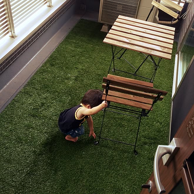 人工芝生をひいてみた ムサシ 人工芝 部屋全体 ベランダ などのインテリア実例 15 07 18 41 09 Roomclip ルームクリップ