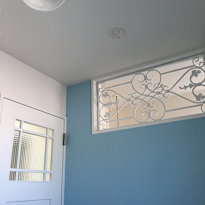 洋風欄間 欄間 バス トイレ アクセントクロス 風通しのインテリア実例 18 07 22 19 30 31 Roomclip ルームクリップ