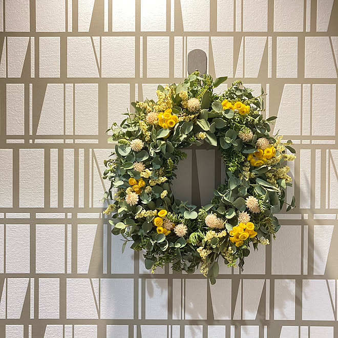 わたしのハンドメイド 秋 ドライフラワーリース 壁掛け ドライフラワー手作り リース などのインテリア実例 11 22 15 53 10 Roomclip ルームクリップ