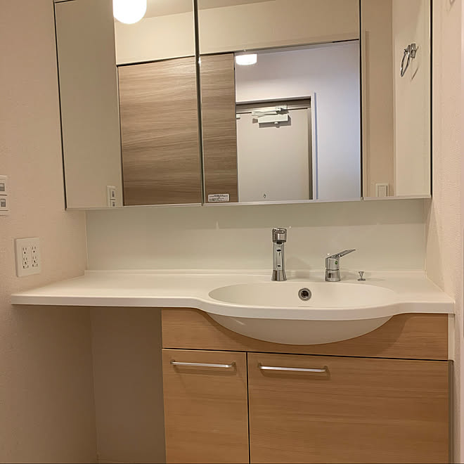 お気に入りの場所 広い洗面所 洗面台 一人暮らし 新居 などのインテリア実例 05 10 19 40 16 Roomclip ルームクリップ