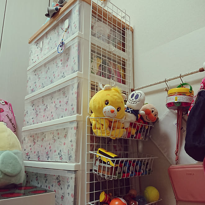 こどもと暮らす 収納アイデア 子ども部屋 ワイヤーネット ワイヤーラック などのインテリア実例 18 03 25 01 10 03 Roomclip ルームクリップ こどもと暮らす 収納アイデア 子ども部屋 ワイヤーネット ワイヤーラック などのインテリア実例 18 03 25 01 10 03 Roomclip ルームクリップ