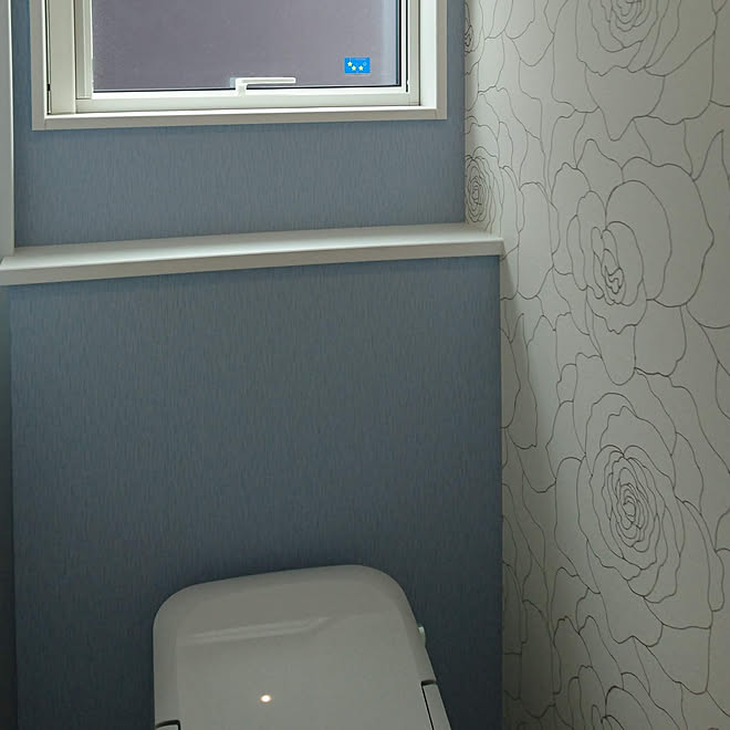 壁 天井 トイレの壁紙 白い家 派手な壁紙 派手 などのインテリア実例 03 05 12 03 12 Roomclip ルームクリップ