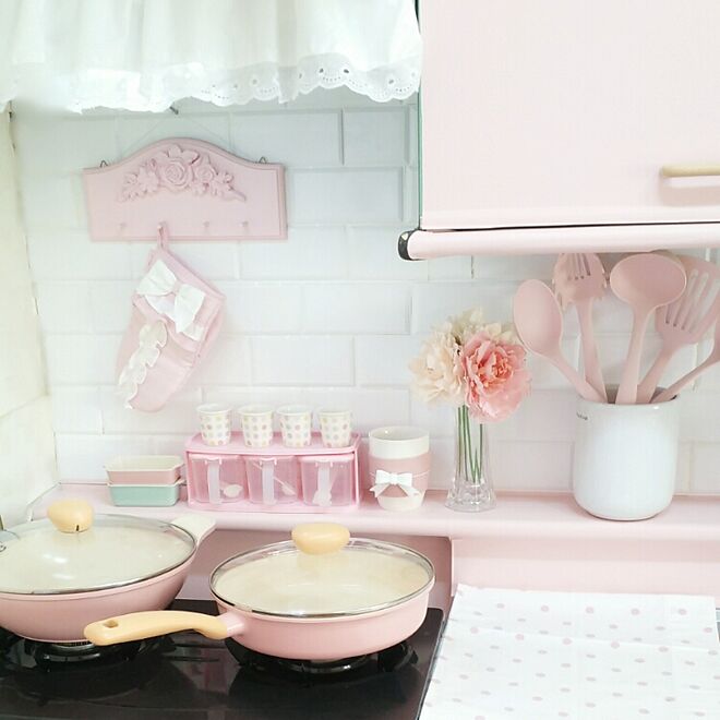 キッチン Pink ピンク フライパンのインテリア実例 16 12 02 19 29 Roomclip ルームクリップ