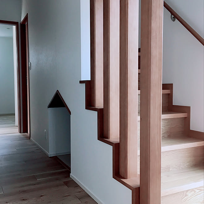 ドッグスペース 犬小屋 階段下わんこ部屋 階段下スペース 入居前 などのインテリア実例 01 04 04 31 Roomclip ルームクリップ