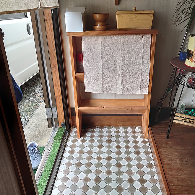 玄関 入り口 古い家に住む 古い家の勝手口 下駄箱diy 勝手口簡単なdiy などのインテリア実例 21 09 05 12 39 06 Roomclip ルームクリップ 玄関 入り口 古い家に住む 古い家の勝手口 下駄箱diy 勝手口簡単なdiy などのインテリア実例 21 09 05 12 39 06 Roomclip ルームクリップ