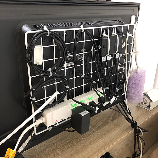 ケーブル収納 テレビ 配線収納 Diy 100均 などのインテリア実例 12 29 00 14 37 Roomclip ルームクリップ