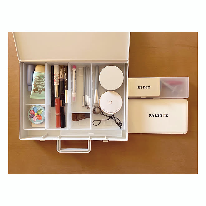 シンプル コスメ収納 無印良品 Diy 100均 などのインテリア実例 21 09 24 21 12 01 Roomclip ルームクリップ