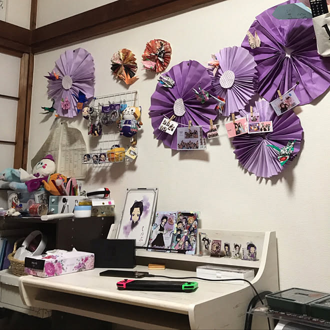 胡蝶しのぶ ダイソー お花 折り紙 画用紙 などのインテリア実例 21 05 31 10 56 Roomclip ルームクリップ