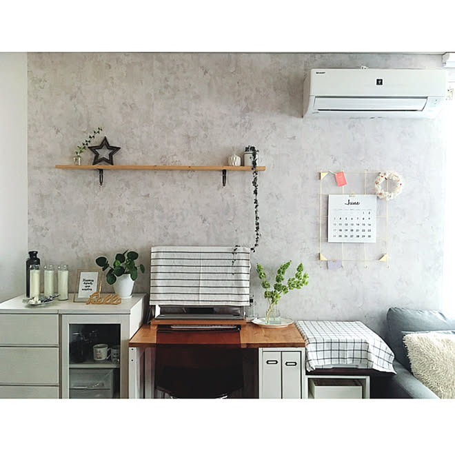 棚 パソコンデスクdiy 壁 Diy セルフリフォーム 壁紙屋本舗 などのインテリア実例 18 06 28 13 12 34 Roomclip ルームクリップ 棚 パソコンデスクdiy 壁 Diy セルフリフォーム 壁紙屋本舗 などのインテリア実例 18 06 28 13 12 34 Roomclip ルームクリップ