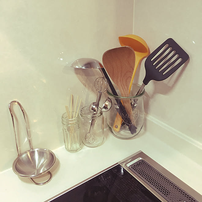 Weck ガラス容器 Weck キッチンツールスタンド カフェ風 雑貨 などのインテリア実例 01 31 01 04 07 Roomclip ルームクリップ