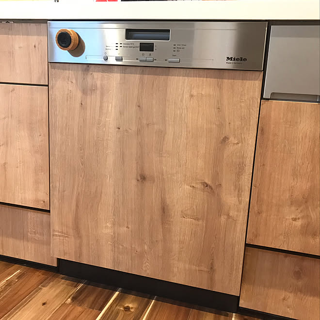 リクシルキッチン アレスタ ミーレ食洗機 ライトグレイン 25周年記念モデル などのインテリア実例 19 06 02 08 34 05 Roomclip ルームクリップ