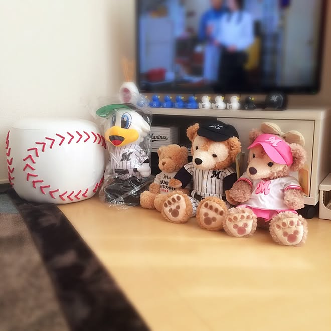 リビング ダッフィー シェリーメイ テレビ周り ぬいぐるみ 千葉ロッテマリーンズのインテリア実例 15 10 21 13 47 43 Roomclip ルームクリップ