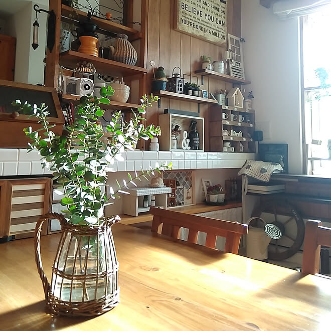 リビング フラワーベース かご編みフラワーベース Diy ユーカリグニーのインテリア実例 02 21 10 42 17 Roomclip ルームクリップ リビング フラワーベース かご編みフラワーベース Diy ユーカリグニーのインテリア実例 02 21 10 42 17 Roomclip ルームクリップ