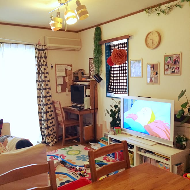 リビング ごちゃごちゃ Diy 賃貸 フェイクグリーンのインテリア実例 15 05 25 17 28 12 Roomclip ルームクリップ