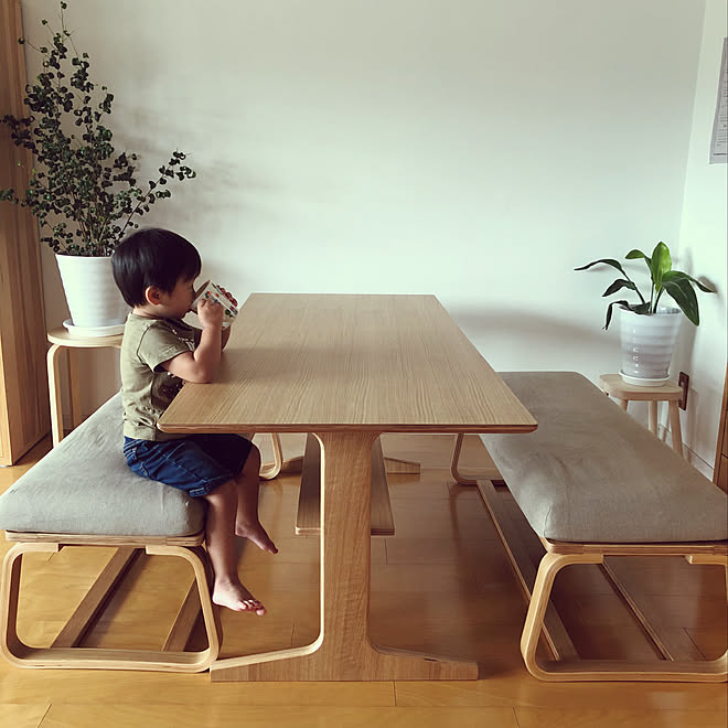 机/無印良品/リビングでもダイニングでも使えるシリーズ/観葉植物/IKEA&hellip;などのインテリア実例 20180813 1211