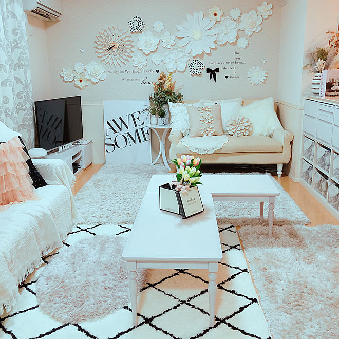 花のある暮らし クッション Francfranc 造花 フランフラン などのインテリア実例 19 03 18 00 51 03 Roomclip ルームクリップ