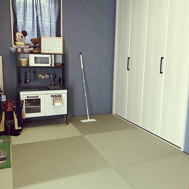 畳 Ikeaのおままごとキッチン 小上がりの和室 Ykkap 和室 などのインテリア実例 04 24 10 15 41 Roomclip ルームクリップ 畳 Ikeaのおままごとキッチン 小上がりの和室 Ykkap 和室 などのインテリア実例 04 24 10 15 41 Roomclip ルームクリップ