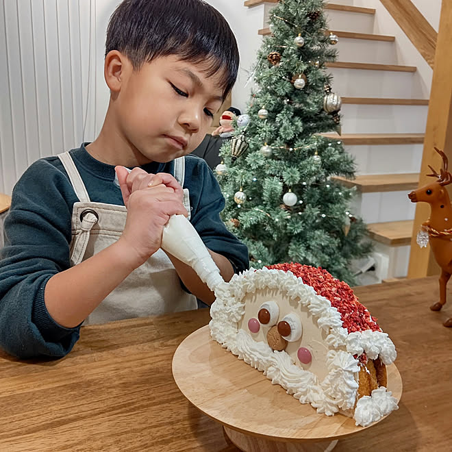 机 クリスマス サンタさん クリスマスツリー お菓子 などのインテリア実例 21 12 26 09 41 24 Roomclip ルームクリップ 机 クリスマス サンタさん クリスマスツリー お菓子 などのインテリア実例 21 12 26 09 41 24 Roomclip ルームクリップ