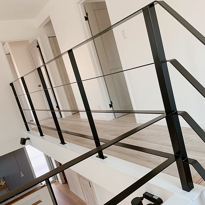 アイアン手すり階段 アイアン手すり ラシッサdフロアチェスナット ナチュラル 北欧 などのインテリア実例 04 26 14 54 23 Roomclip ルームクリップ