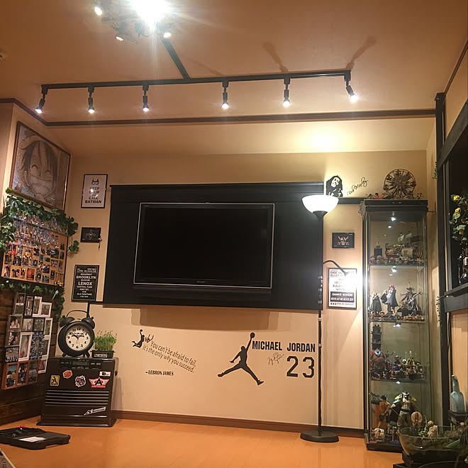テレビ壁掛け 自作 世田谷ベース風 照明 Diy カフェ風 などのインテリア実例 19 03 23 06 08 58 Roomclip ルームクリップ