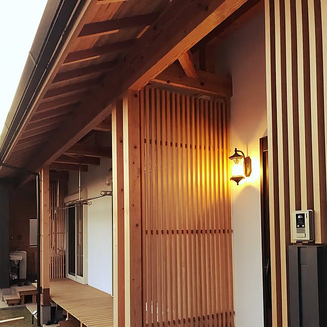 木のぬくもり 和モダン 木目 格子 しっくい壁 などのインテリア実例 19 12 15 54 07 Roomclip ルームクリップ 木のぬくもり 和モダン 木目 格子 しっくい壁 などのインテリア実例 19 12 15 54 07 Roomclip ルームクリップ