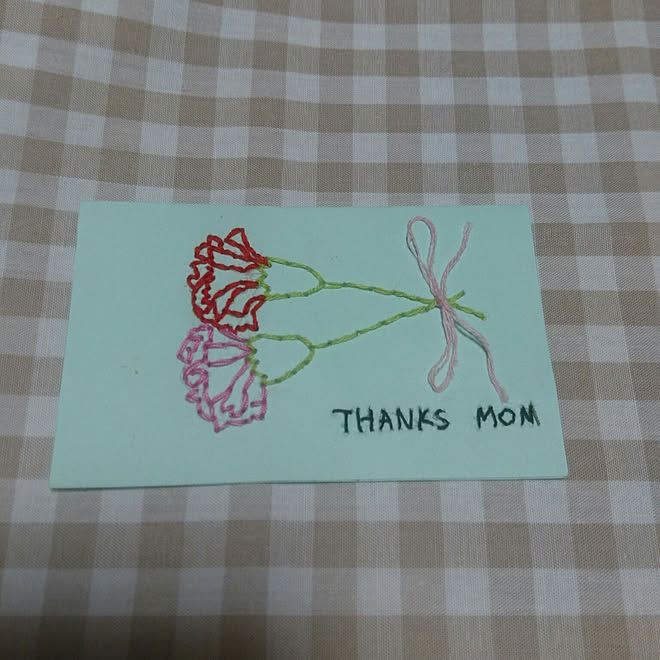 机 母の日 紙刺繍 手作りカード カーネーション などのインテリア実例 18 05 14 23 09 16 Roomclip ルームクリップ 机 母の日 紙刺繍 手作りカード カーネーション などのインテリア実例 18 05 14 23 09 16 Roomclip ルームクリップ