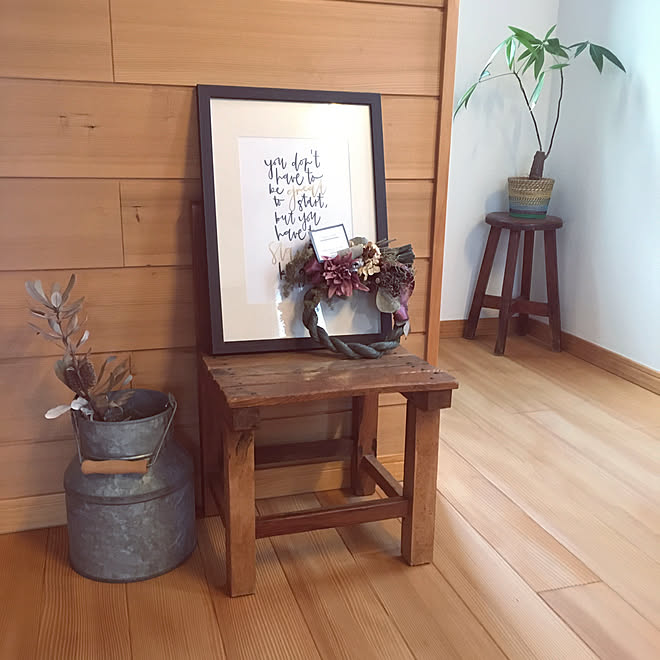 学校の椅子 ポスター お正月飾り 吹き抜け 犬との生活 などのインテリア実例 21 01 06 09 42 01 Roomclip ルームクリップ