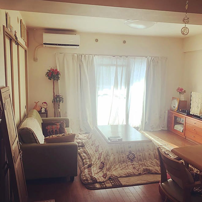 爆睡 ニトリ こたつ 癒し 部屋全体のインテリア実例 12 07 21 44 48 Roomclip ルームクリップ