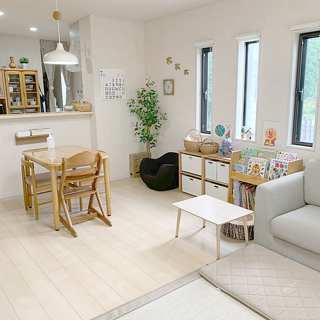 子供がいる暮らし こどもと暮らす ナチュラル 掃除しやすい家 100均 などのインテリア実例 07 27 11 21 45 Roomclip ルームクリップ