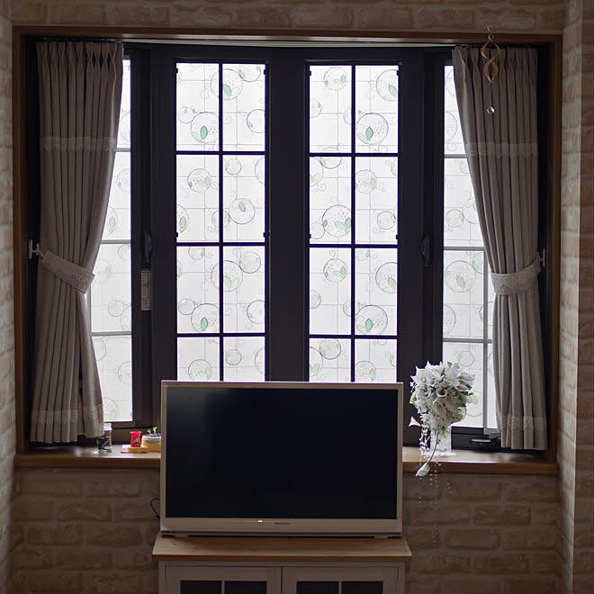 わが家の明かり 壁紙 ナチュラル素材 ナチュラル インテリア などのインテリア実例 21 08 09 09 04 39 Roomclip ルームクリップ