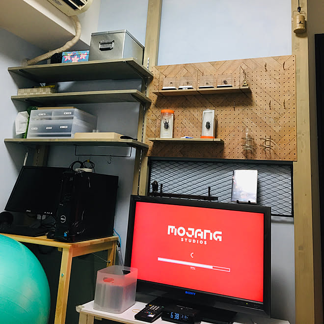 バランスボール 遊び室 カインズ マンション暮らし ラブリコ などのインテリア実例 22 02 11 13 07 42 Roomclip ルームクリップ