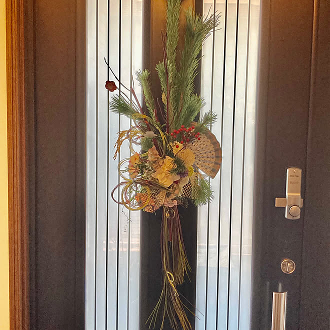 しめ縄アレンジ しめ縄飾り ハンドメイド 正月飾り 玄関 入り口 などのインテリア実例 12 30 58 31 Roomclip ルームクリップ