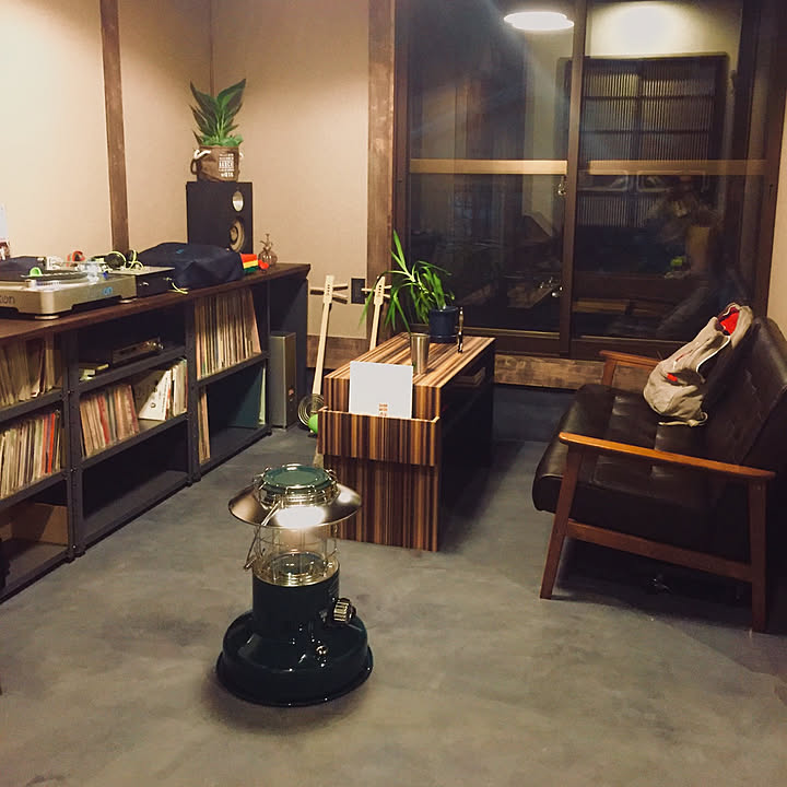 レコード レコード収納のアイデア・おすすめ商品・おしゃれな実例